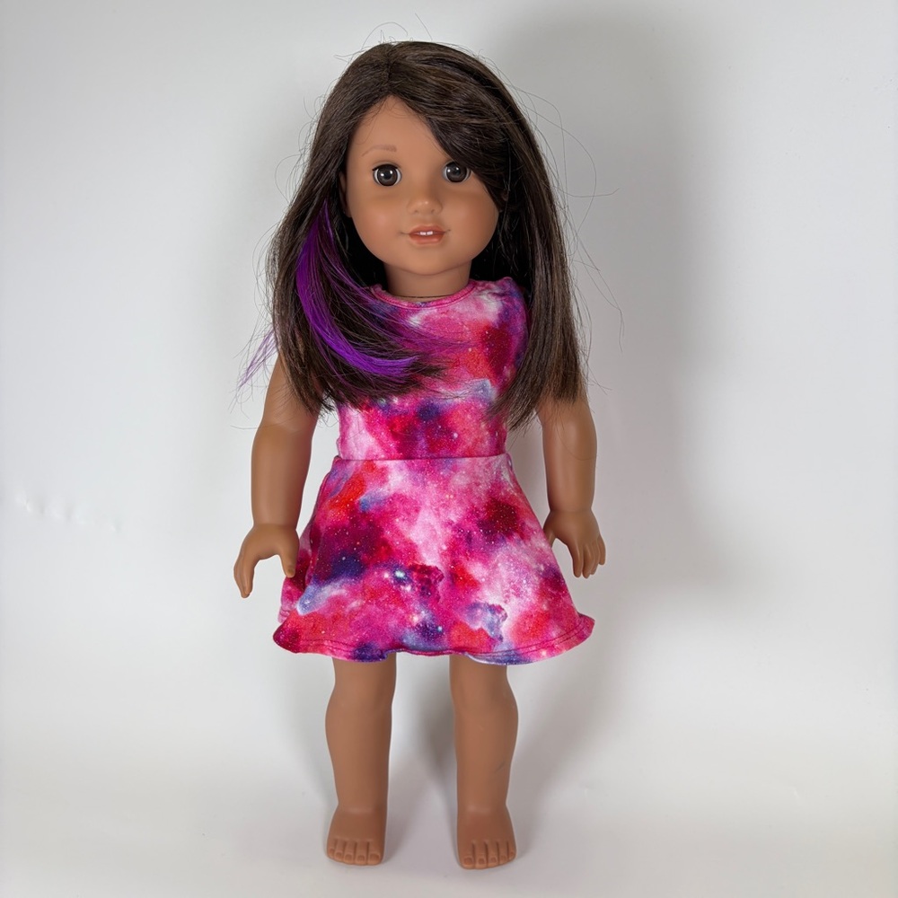 Luciana Vega American Girl Doll (Girl of the Year 2018)‎